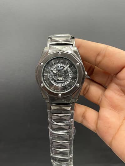 Hublot Geneve Luxury Style Men's Watch – Rs. 2700