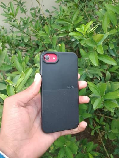 Apple iPhone SE