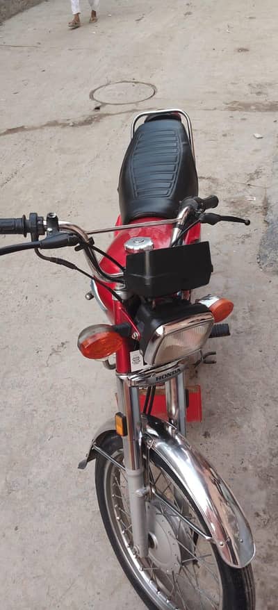 Honda CG 125 Model 23/24  Condition 9/10