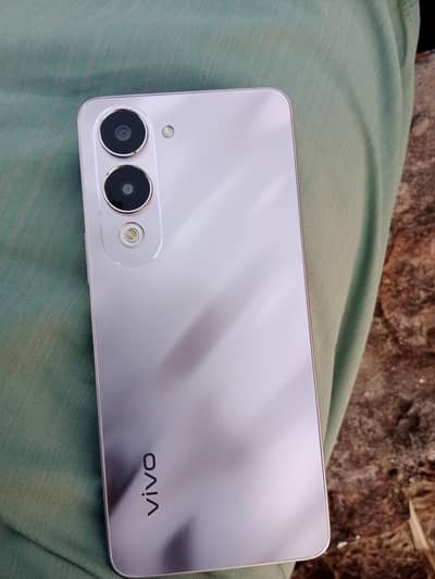 Vivo Y04