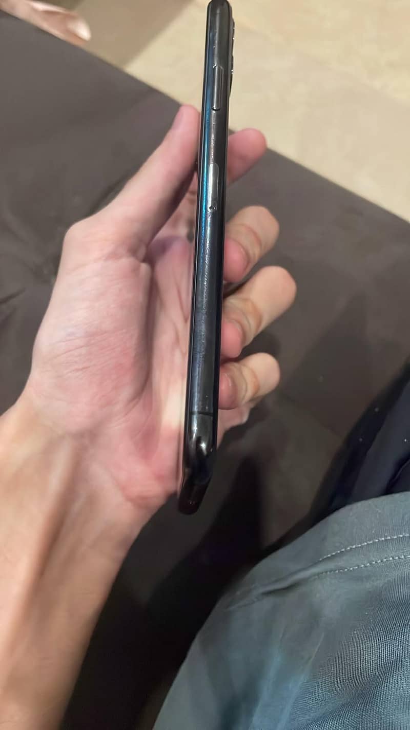 iPhone 11 pro max 1