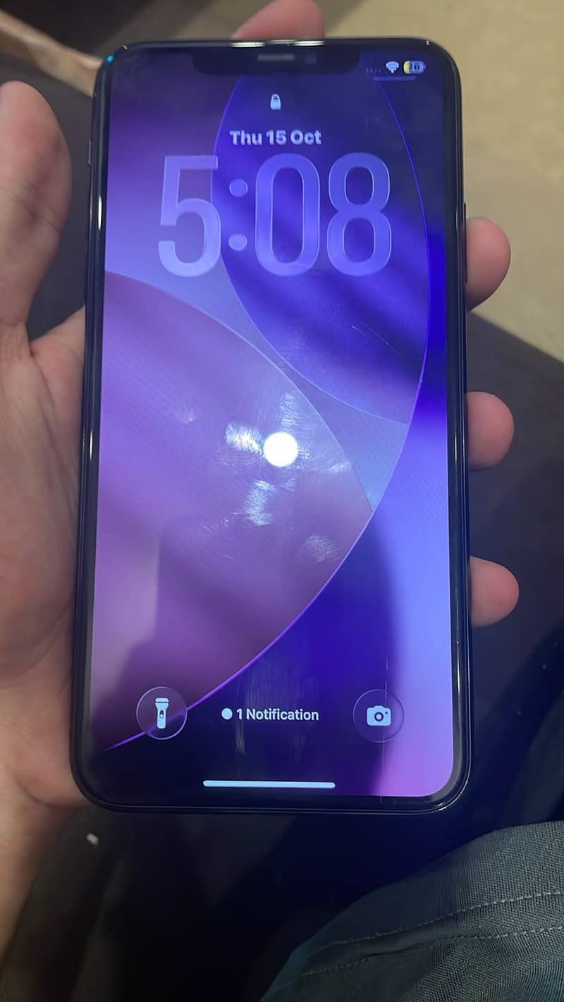 iPhone 11 pro max 4