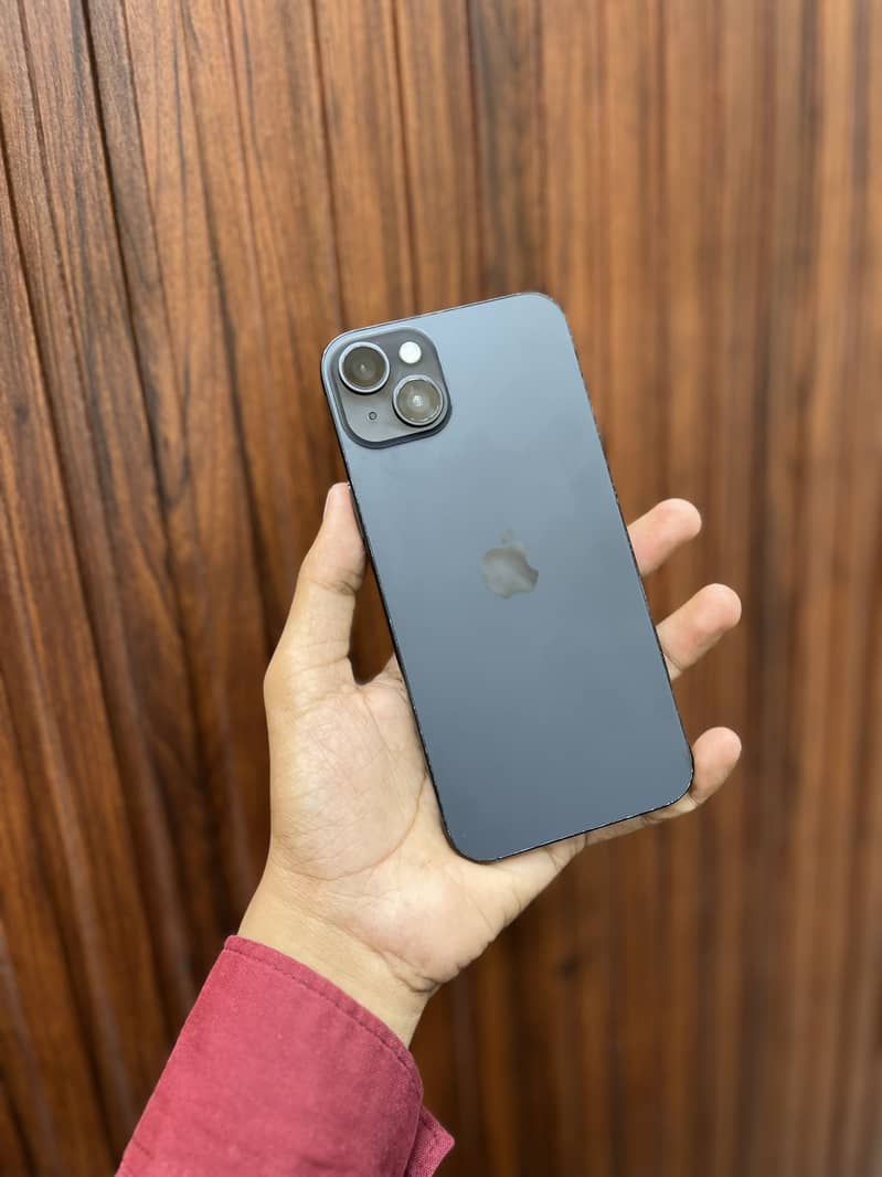 Apple iPhone 15 plus 0