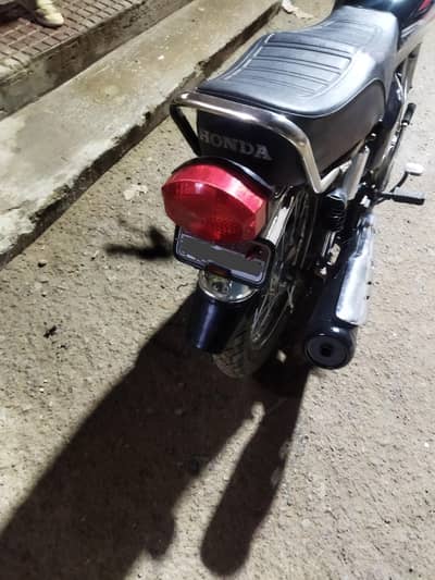 UD 125 unique