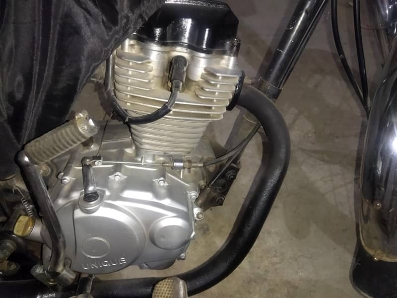 UD 125 unique 19