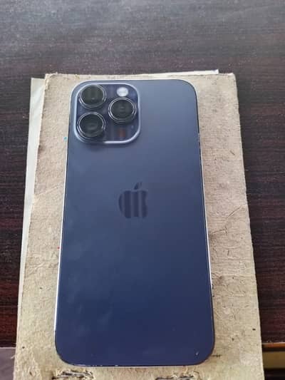 iPhone 14 Pro Max with box