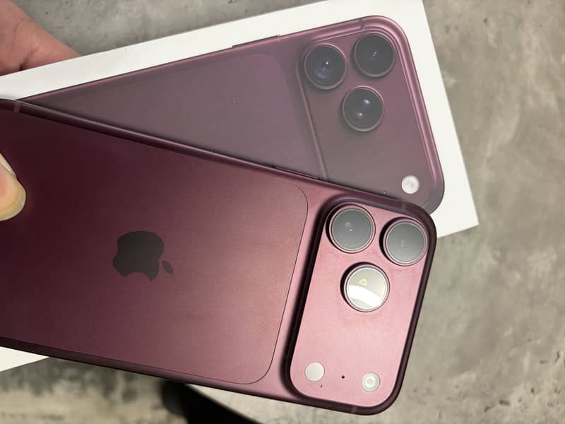 Apple iPhone 18 Pro Max 1