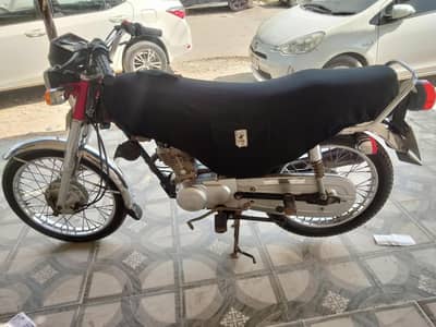 united 125