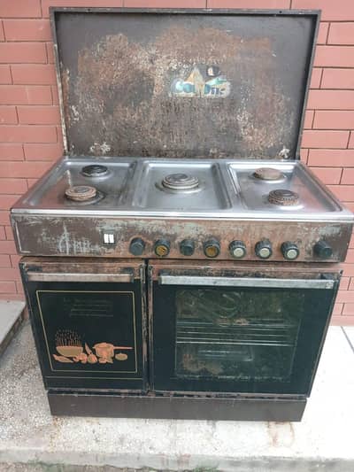 5 Burner cooking range