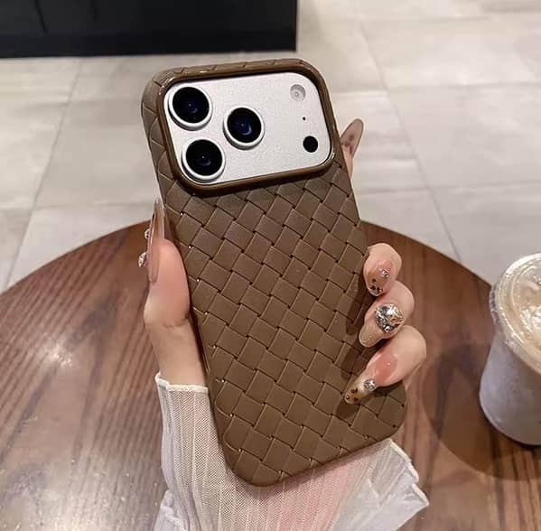 New Luxury Slim Woven Case with Camera Lens Protection