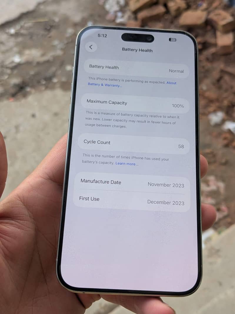 Apple iPhone 15 Pro Max 2