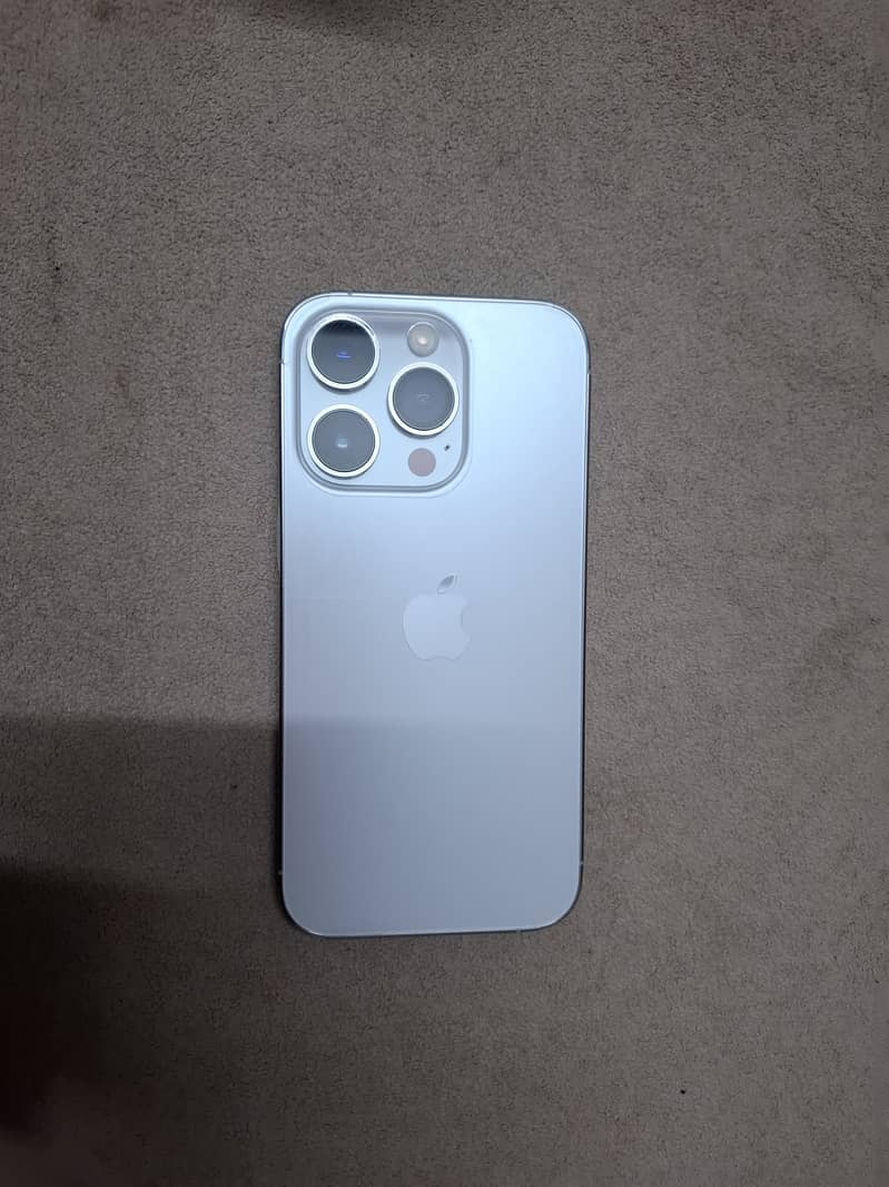 Apple iPhone 14 Pro 3