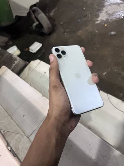 Apple iPhone 11 Pro Max Dual PTA approved bettry penal chenge