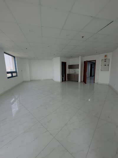 PREMIUM OFFICE FOR RENT At GRAND SQUARE MALL MAIN BOULEVARD GULBERG