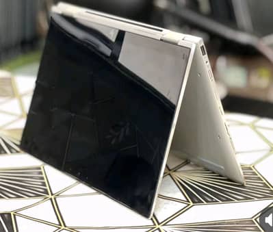 HP Elitebook 1030 g4