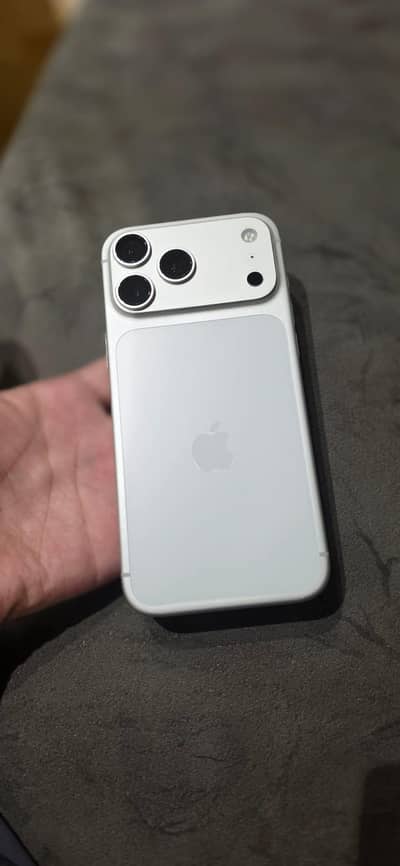 Apple iPhone 17 Pro Max