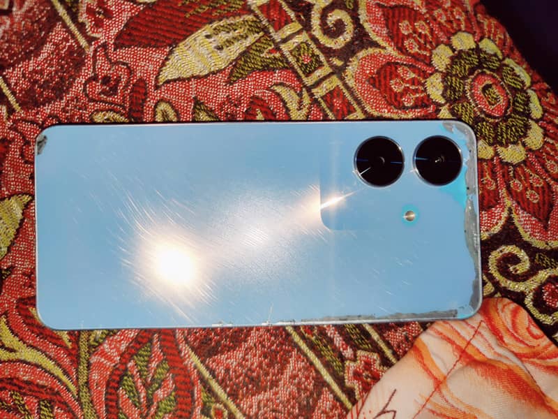 Realme Note 60 2