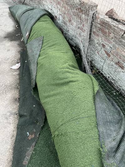 Used grass carpet