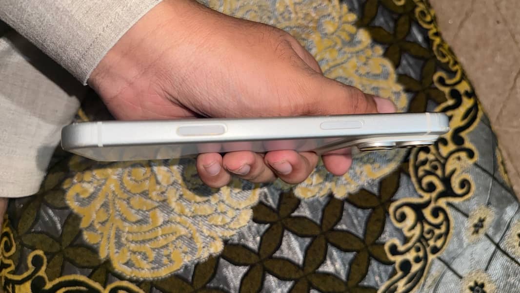 Iphone 17 pro max 6