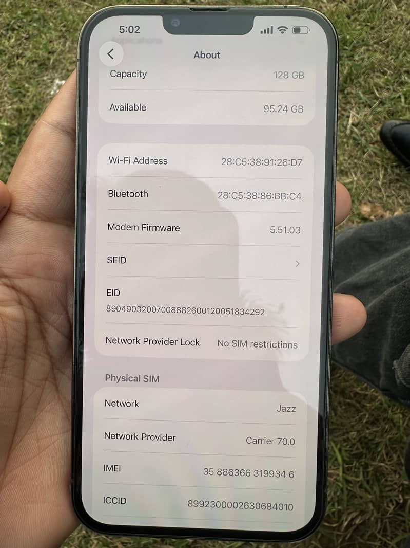 Apple iPhone 13 Pro Max 2