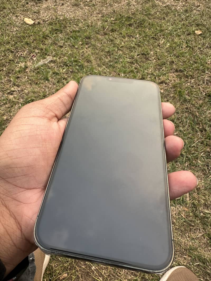 Apple iPhone 13 Pro Max 7