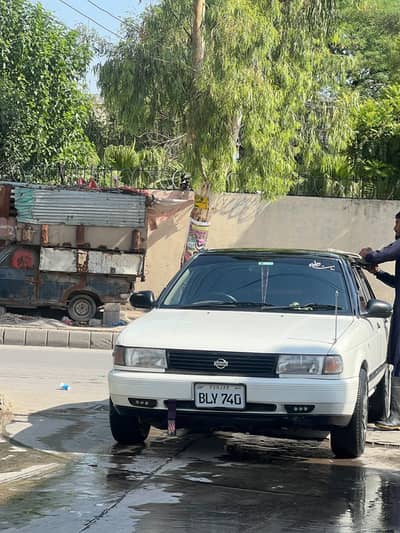 Nissan Sunny 1995