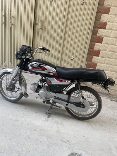 Contact kary 03165395584 urgent sale