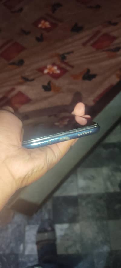Tecno Pouvoir 4