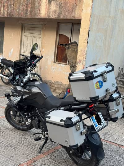 Benelli TRK 251 Midel 2024 - Adventure bike - Total Genuine