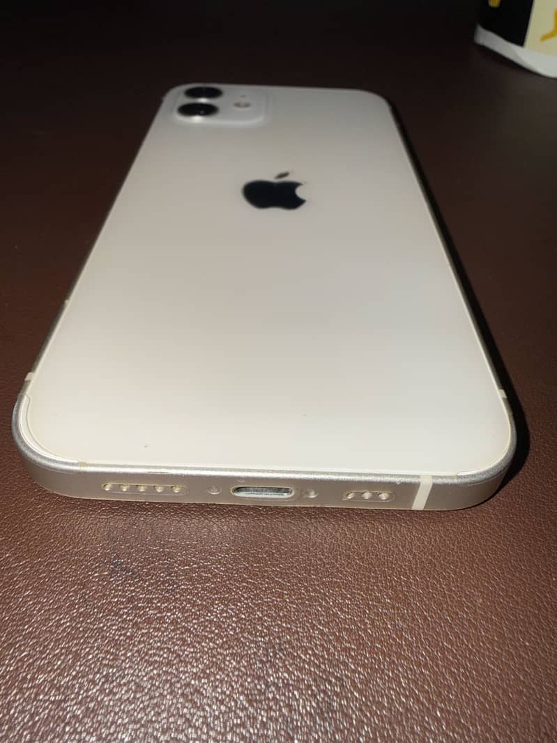 Apple iPhone 12 0