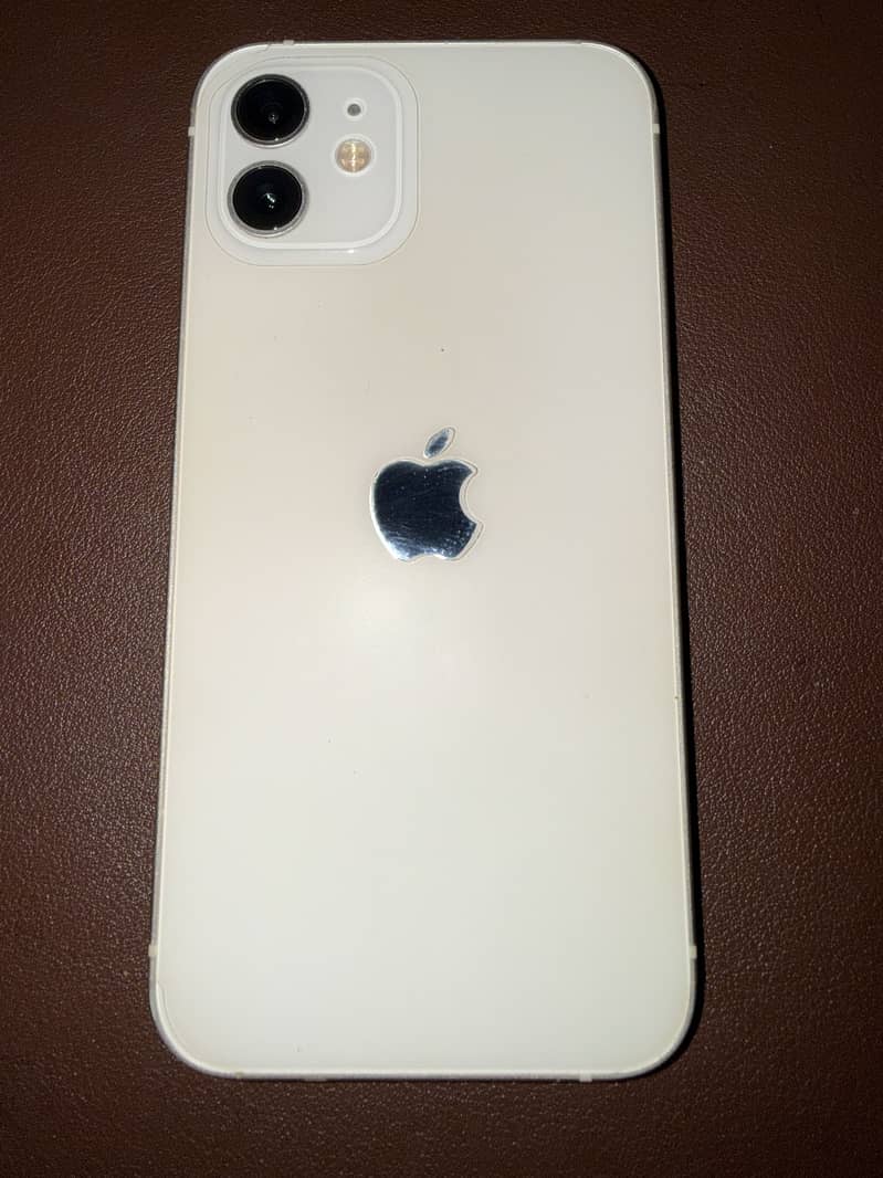 Apple iPhone 12 3