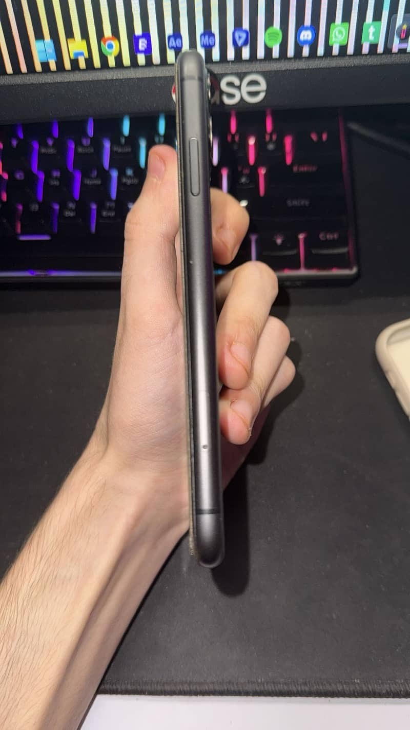 Apple iPhone 11 1
