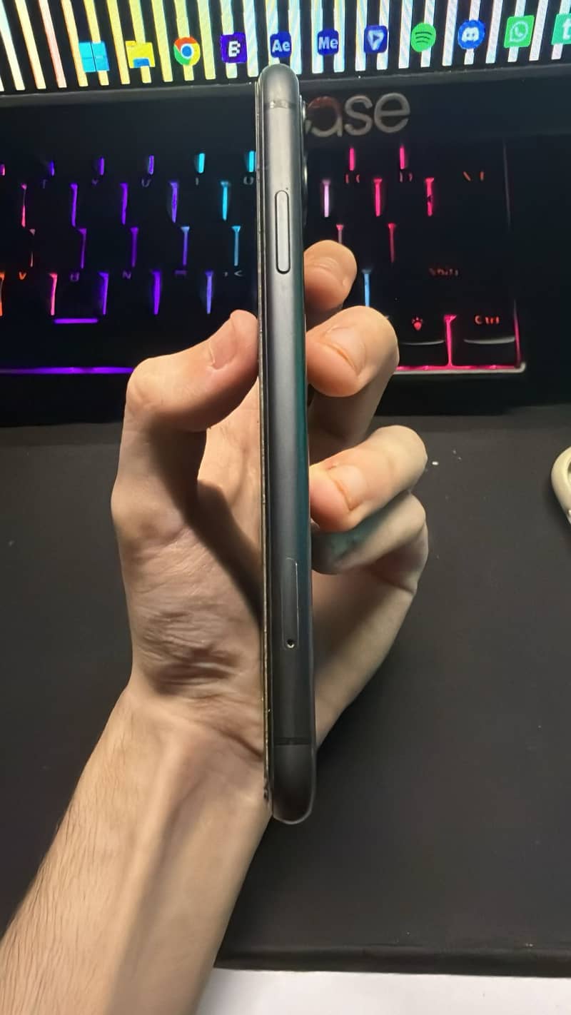 Apple iPhone 11 2
