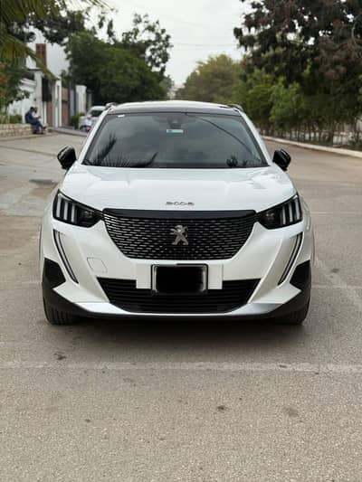 Peugeot 2008 Allure model 2023 reg 2023