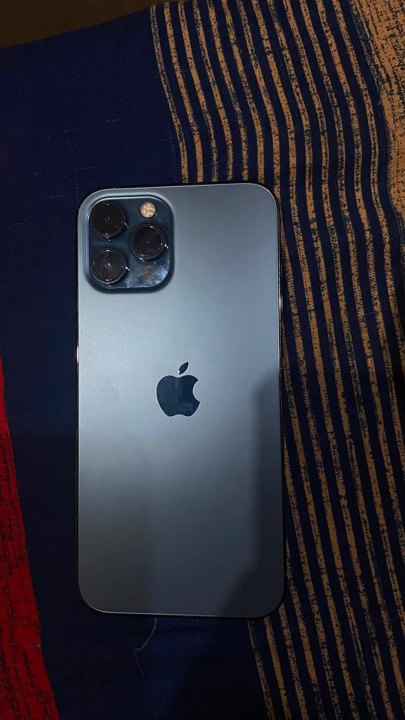 Apple iPhone 12 Pro Max 1