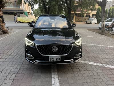 MG HS 2023