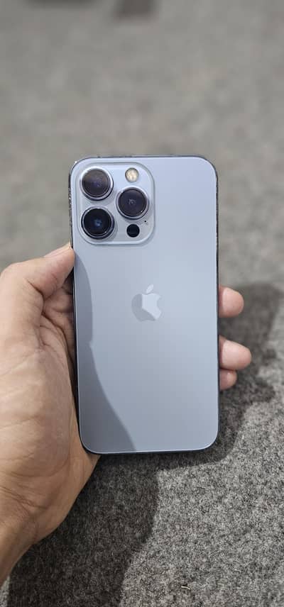 Apple iPhone 13 Pro