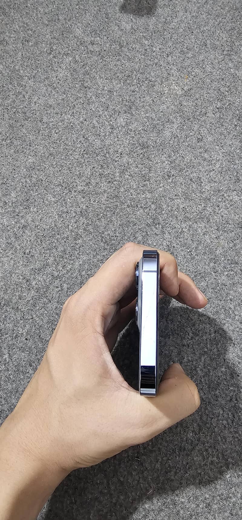 Apple iPhone 13 Pro 2