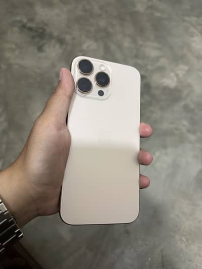 Apple iPhone 16 Pro Max