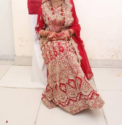 New bridal lehenga . . 1 time wear . . condition 10/10