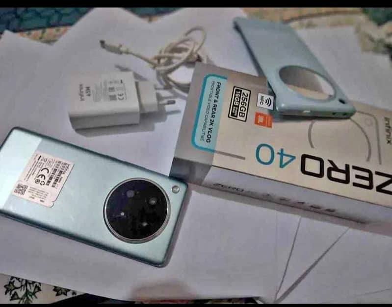 Infinix Zero 40 0