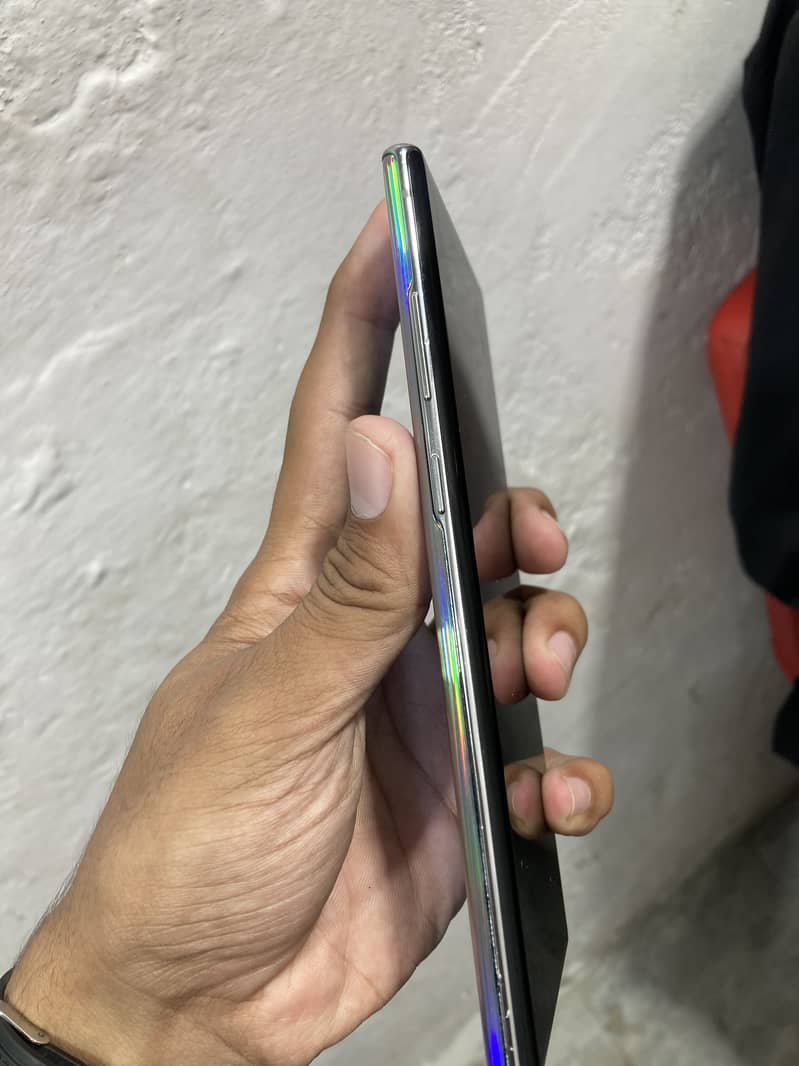 Samsung Mobile Note 10 Plus 2
