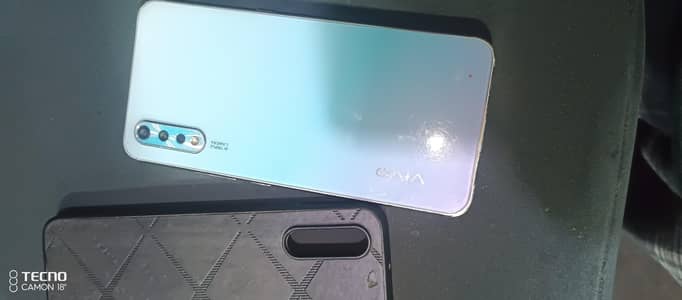 Vivo S1
