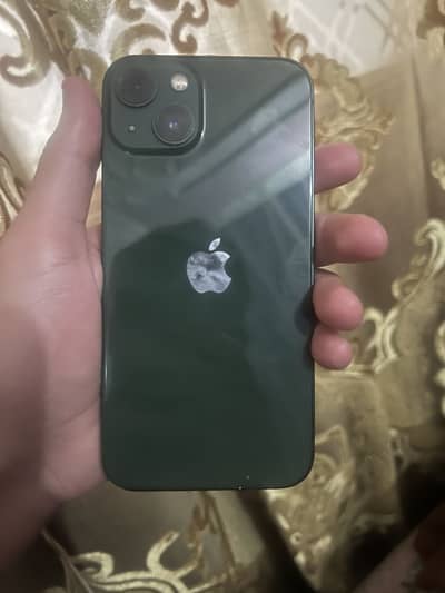 Apple iPhone 13