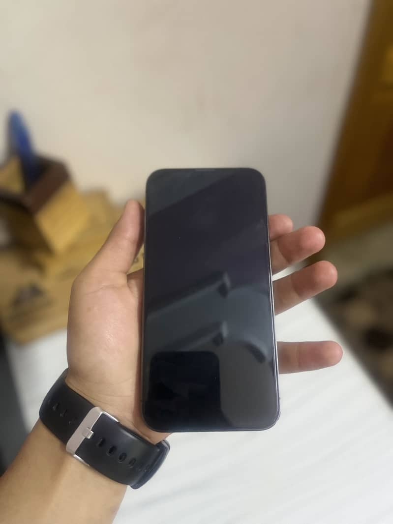 Apple iPhone 13 3