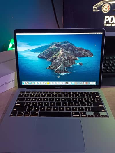 MacBook Air 2020 | 8/256 GB | 10/10 Condition