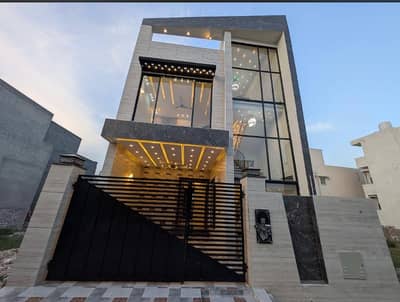 Luxury 5 Marla Brand-New House for Sale in Lake City M6