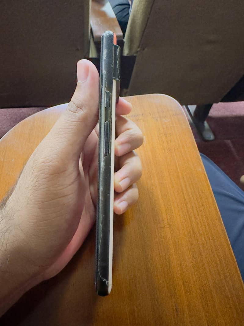 Google Pixel 6 5
