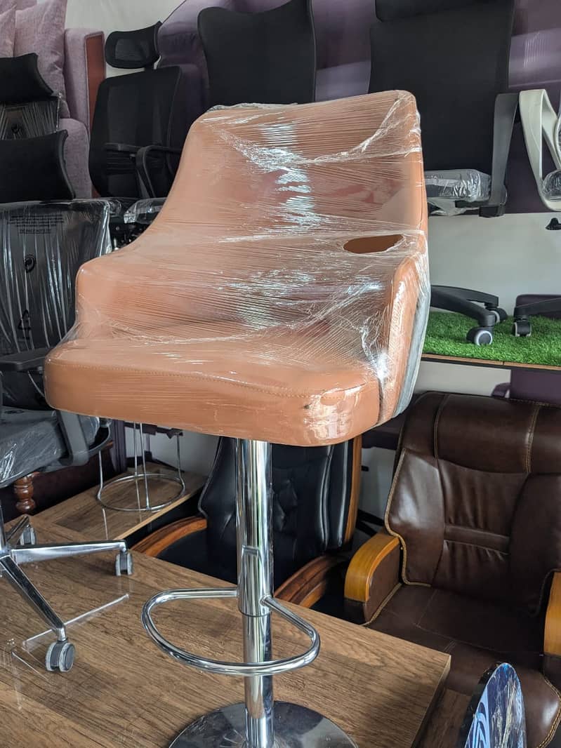 Bar Stools /Cafe Stools / Stools 9
