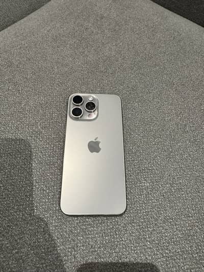 Apple iPhone 15 Pro Max